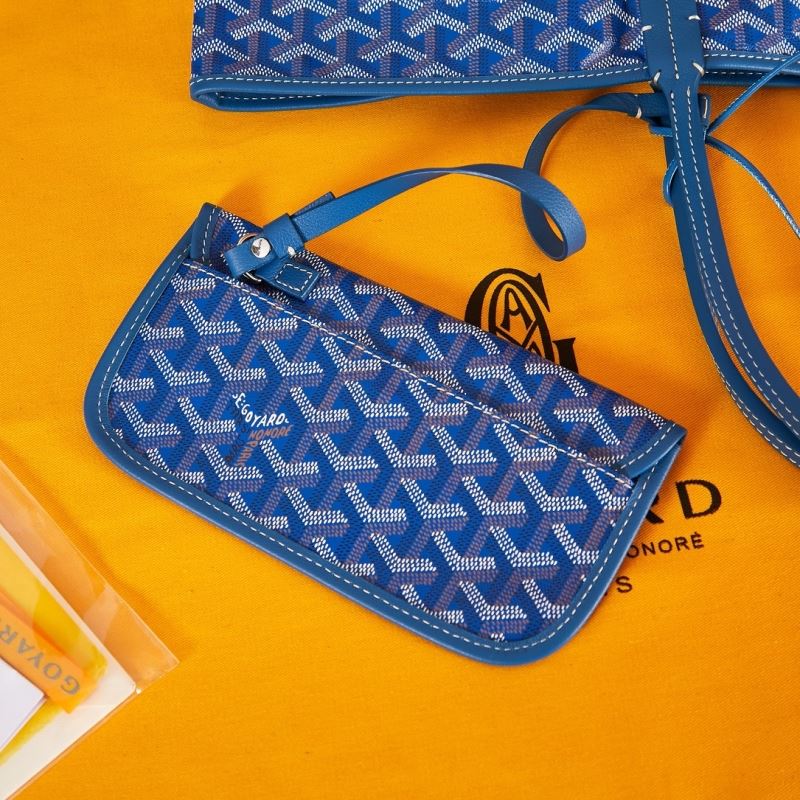 Goyard Shopping Bags